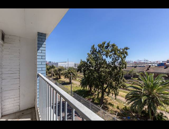 BEDROOM APARTMENT FOR SALE IN WOODSTOCK
